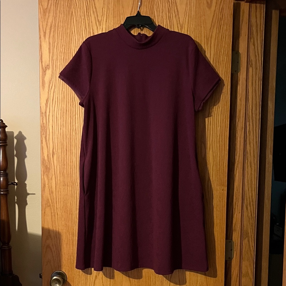 Simply Vera Vera Wang Short Sleeve Mini Dress in Plum